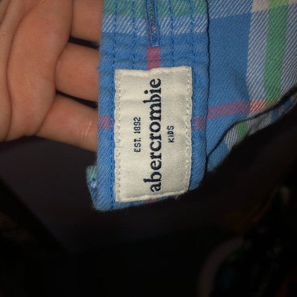Abercrombie and Fitch blue plaid button up shirt - Picture 4 of 5